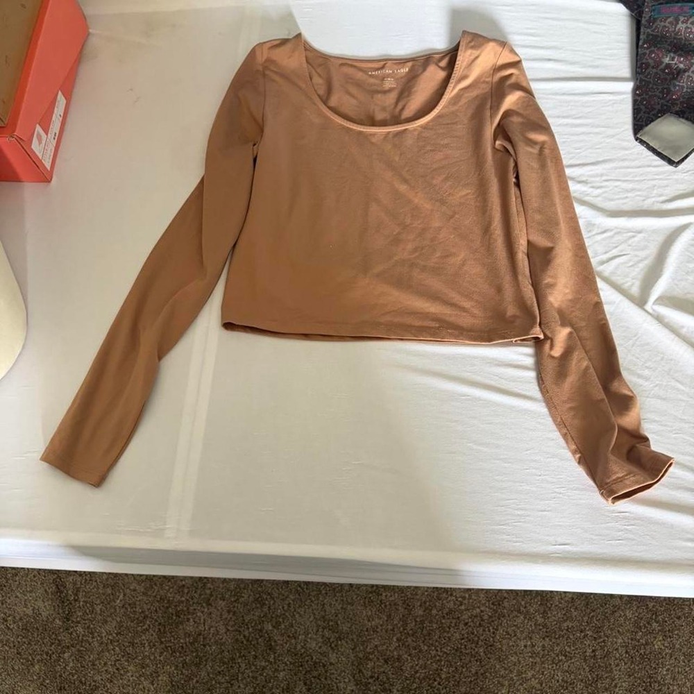 American Eagle Crop Top
